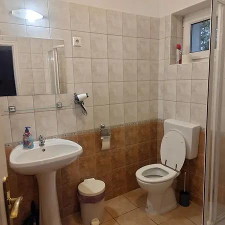 Ladver בית הארחה Hévíz