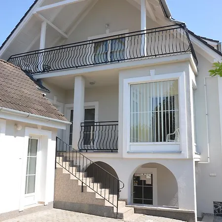 Ladver 3* Хевиз